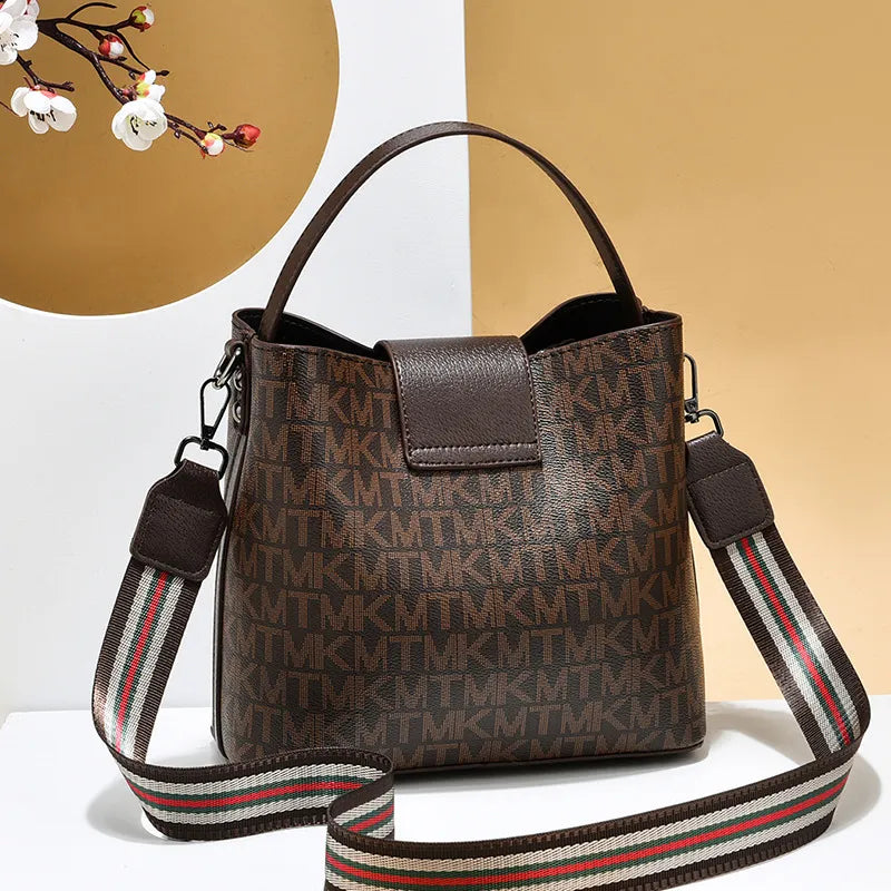 2026 New Fashion Simple Large Capacity Tote Bag for Women