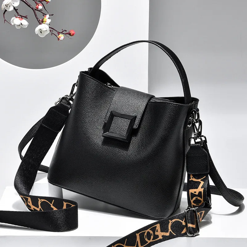 2026 New Fashion Simple Large Capacity Tote Bag for Women